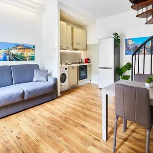  Apartamento House Navigli In The Heart Of The Naviglio Grande Italia